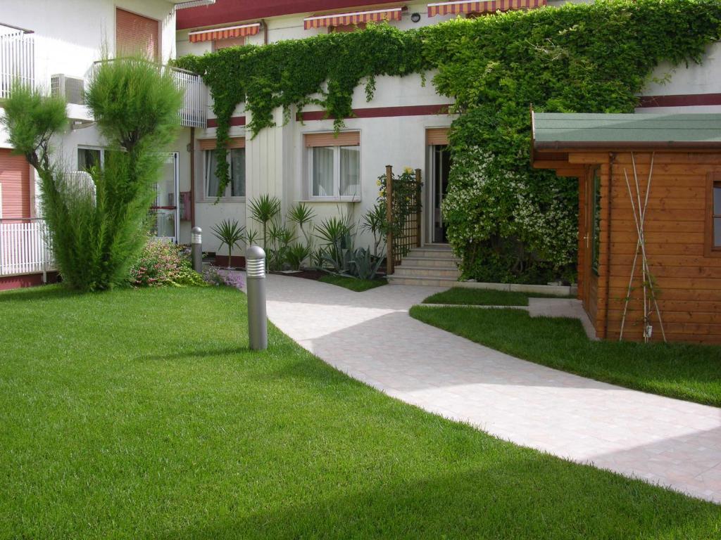 Hotel Righetto Fronte Mare คาวัลลิโน-เตรปอร์ติ ภายนอก รูปภาพ