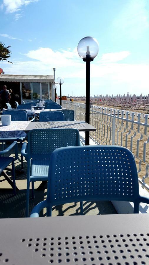 Hotel Righetto Fronte Mare คาวัลลิโน-เตรปอร์ติ ภายนอก รูปภาพ