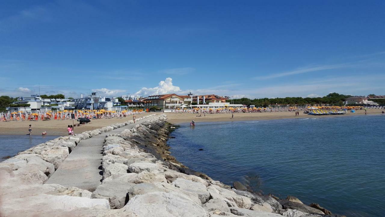 Hotel Righetto Fronte Mare คาวัลลิโน-เตรปอร์ติ ภายนอก รูปภาพ